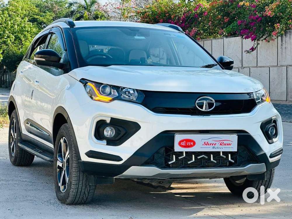 Tata Nexon 1.2 Revotron Xza Plus, 2022, Petrol