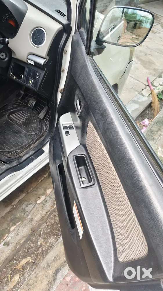 Maruti Suzuki Wagon R Lxi 2014