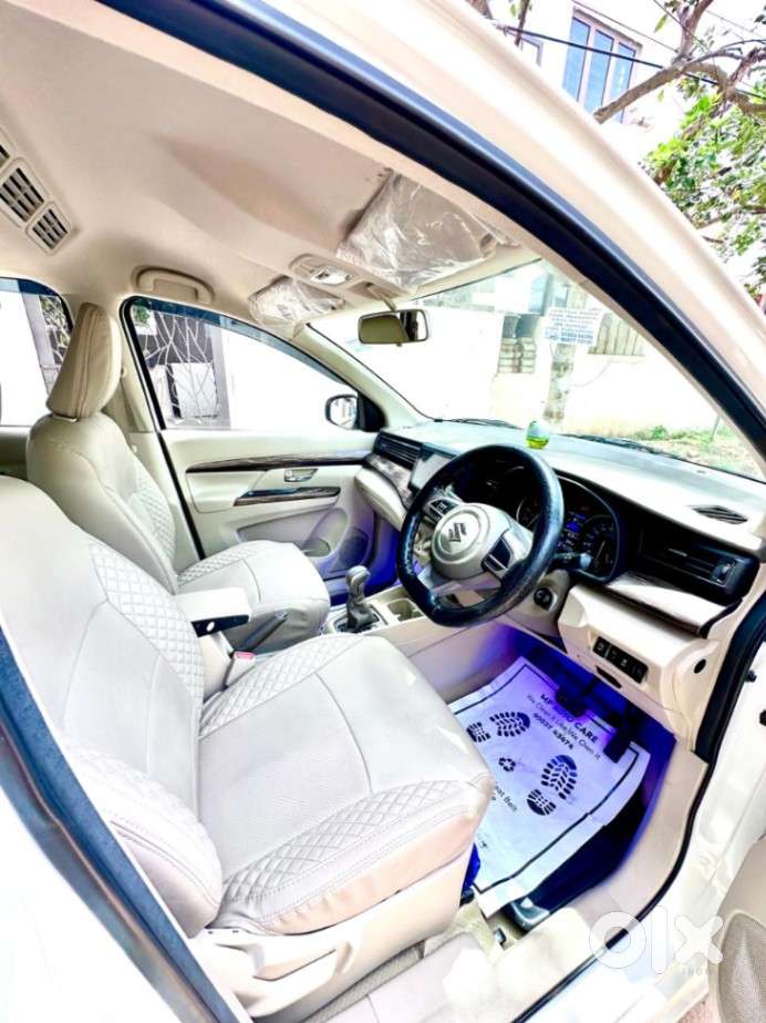 Maruti Suzuki Ertiga Vxi At Petrol, 2021, Petrol