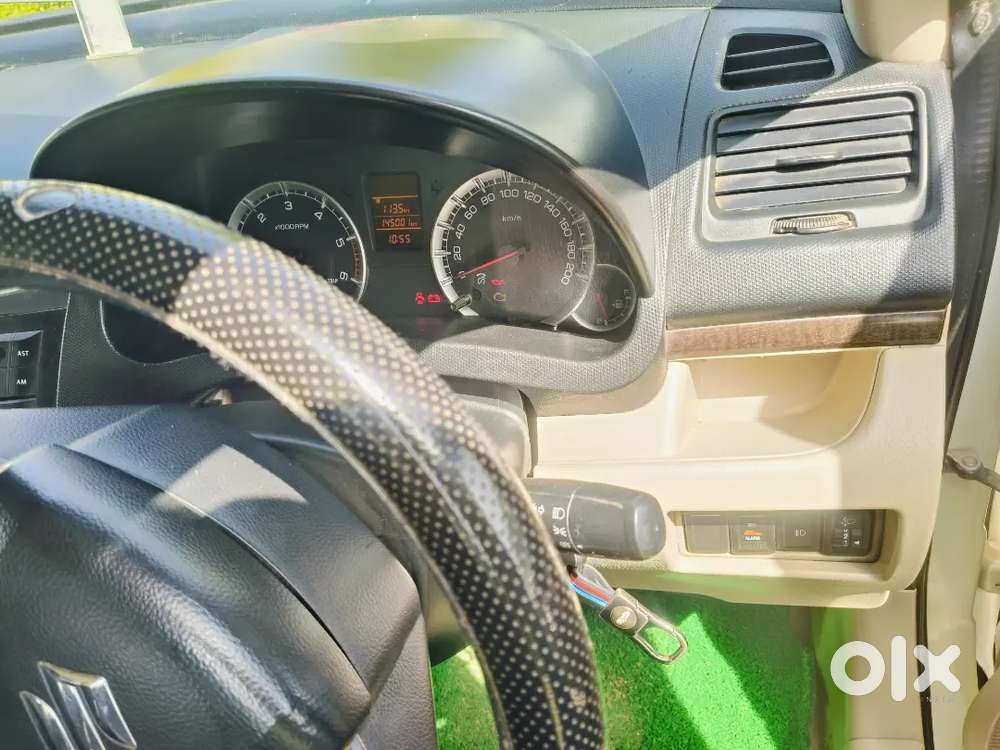 Maruti Suzuki Swift Dzire 2016
