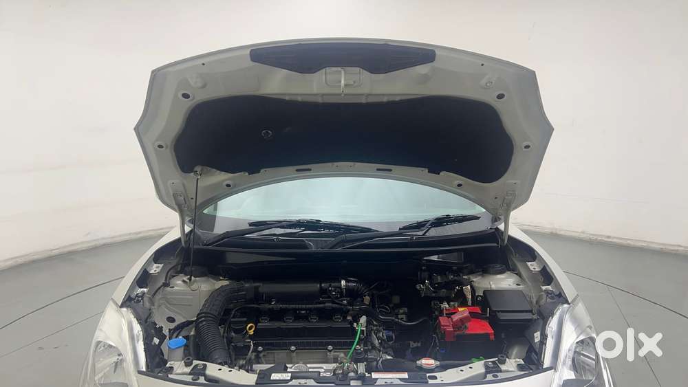 Maruti Suzuki Swift Vvt Vxi, 2021, Petrol