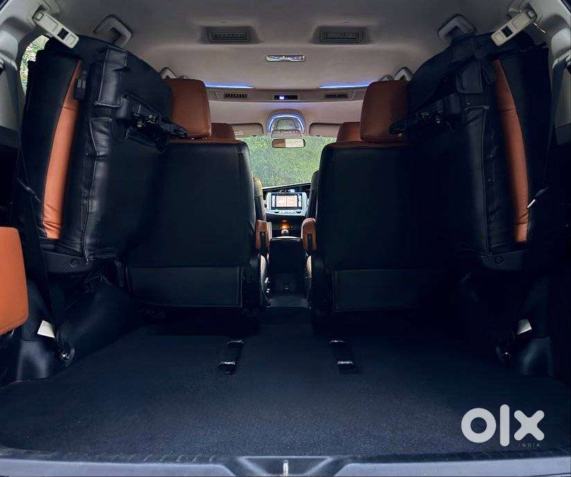 Toyota Innova Crysta 2.4 V, 2018, Diesel