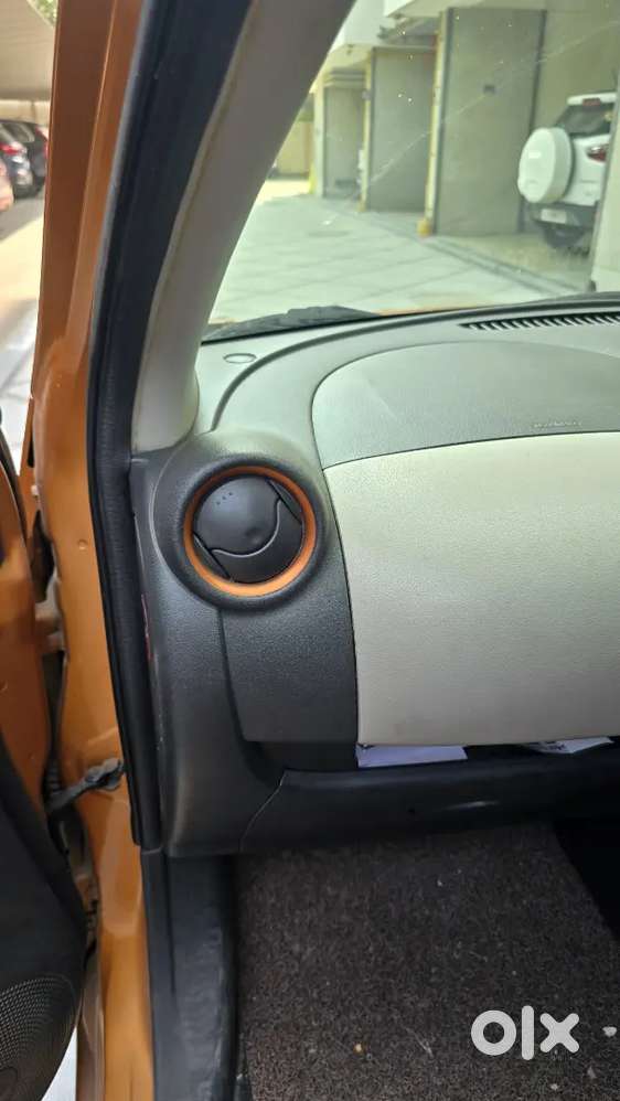 Ful Insurance. 2 Remote Key Available Superb Condition