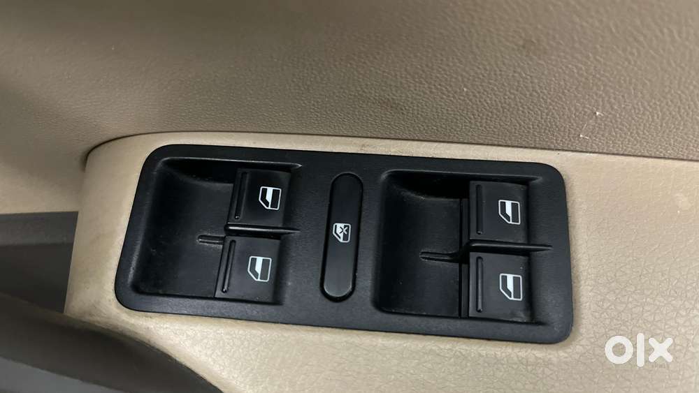 Volkswagen Vento 2010-2013 Petrol Highline At, 2016, Petrol