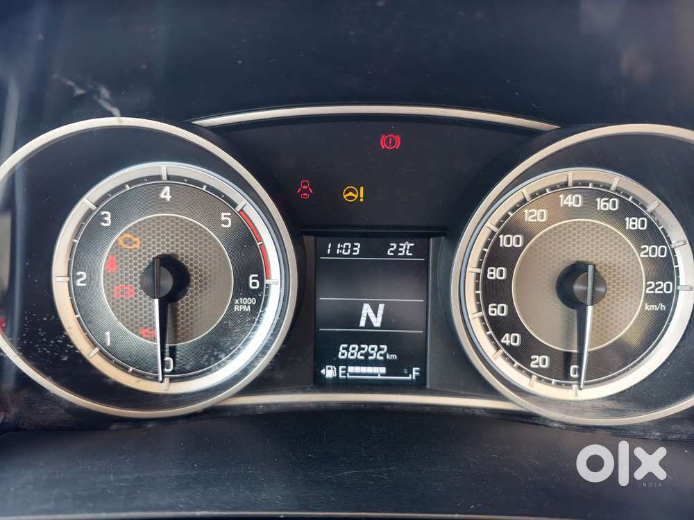 Maruti Suzuki Swift Dzire Amt Vdi, 2017, Diesel