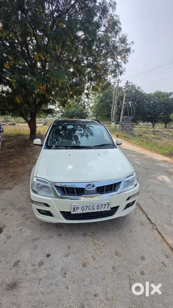 Mahindra E Verito 2015 Diesel 165000 Km Driven