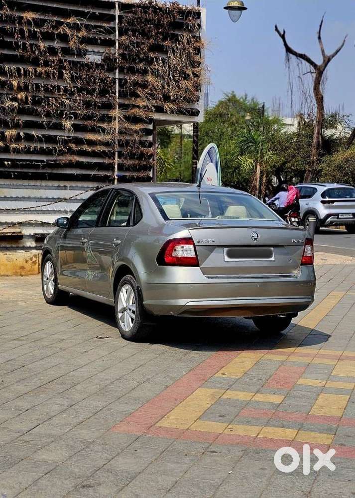 Skoda Rapid [ ] 1.5 Style Plus Tdi At, 2017, Diesel
