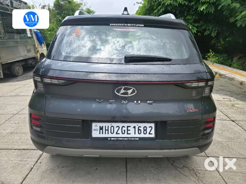 Hyundai Venue 1.0 S (o) Turbo Dct, 2024, Petrol