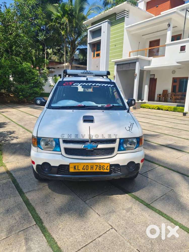 Chevrolet Tavera Neo 3 Ls 7 Seater Bs Iii, 2013, Diesel