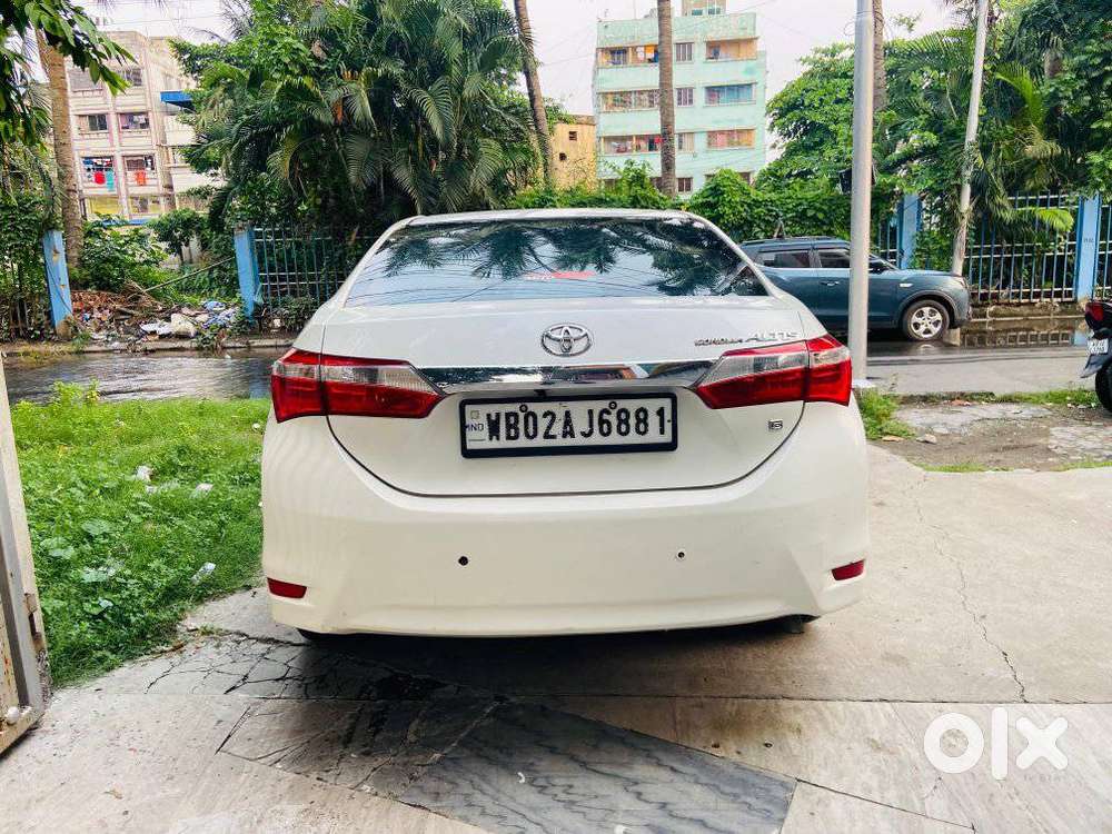 Toyota Corolla Altis 1.8g Limited, 2016, Petrol