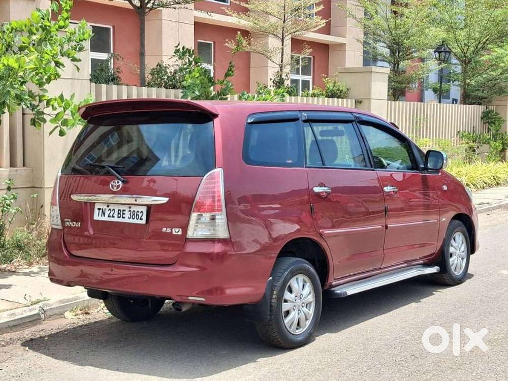 Toyota Innova 2.5 V 7 Str, 2009, Diesel