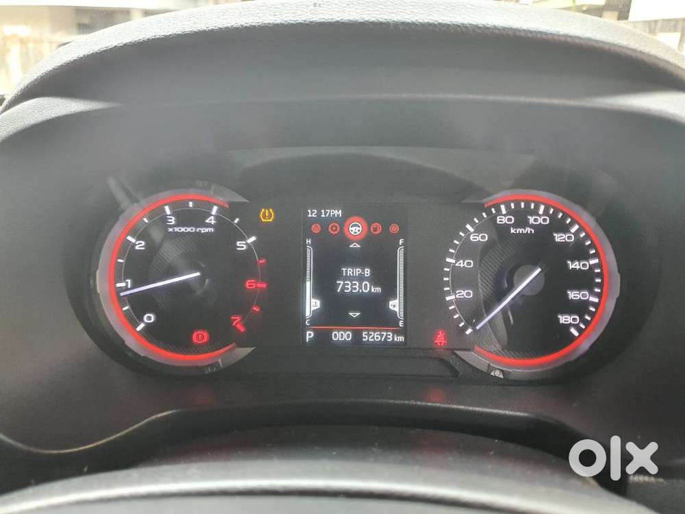 Mahindra Thar Lx 4-str Convertible At, 2021, Petrol