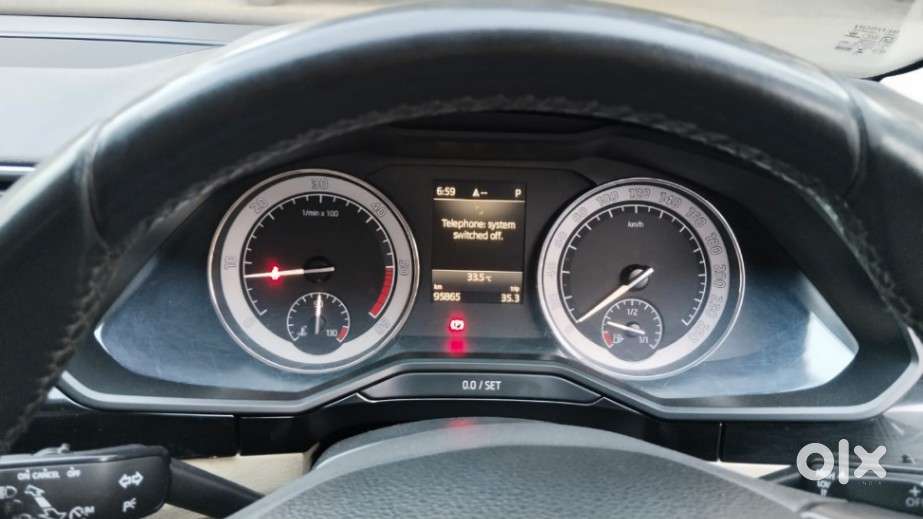 Skoda Superb L&k 2.0 Tdi At, 2019, Diesel