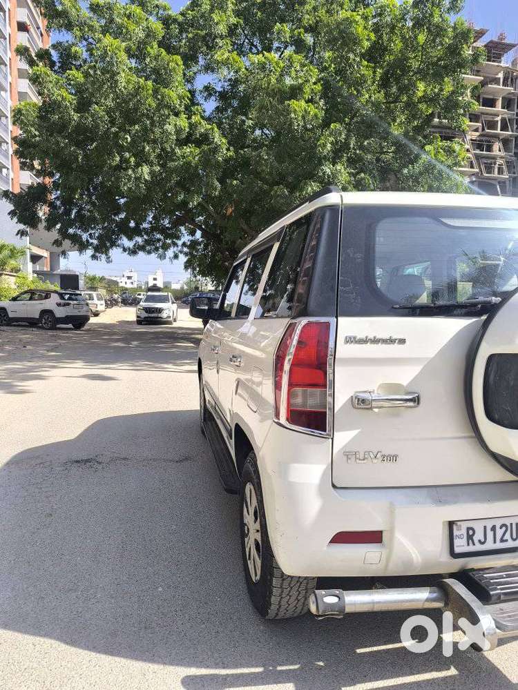 Mahindra Tuv 300 T6 Plus, 2017, Diesel