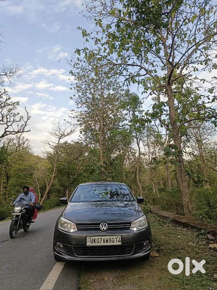 Volkswagen Vento  Highline 2013