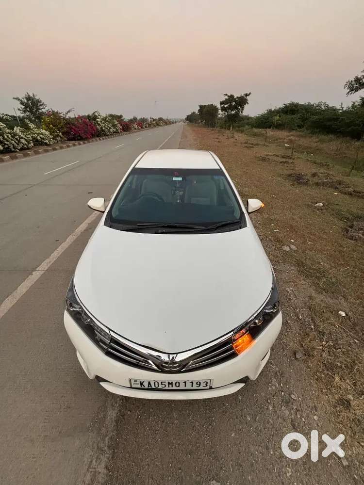 Toyota Corolla Altis 2014