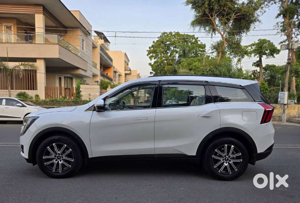 Mahindra Xuv700 2.2 Ax 7 Diesel At Str, 2024, Diesel