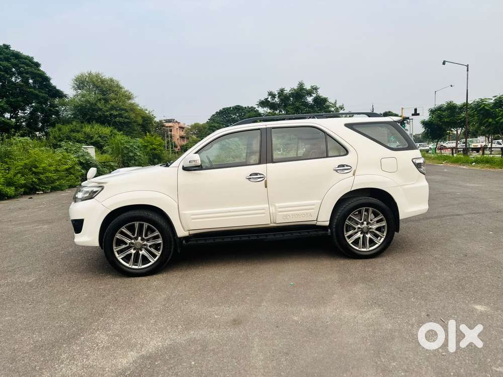 Toyota Fortuner 3.0 4x2 Automatic, 2013, Diesel