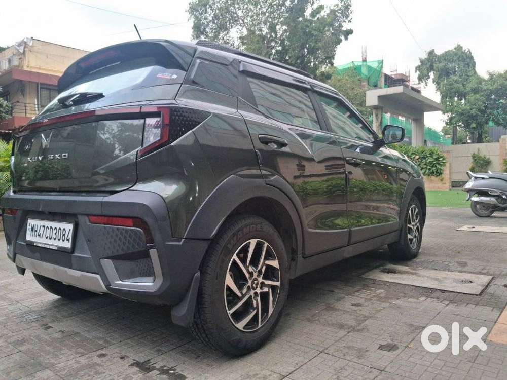 Mahindra Xuv 3xo Ax5 Pm At, 2025, Petrol