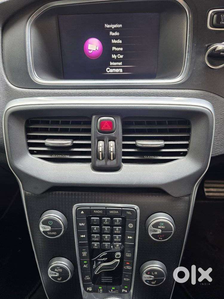 Volvo V40 D3 R Design, 2018, Diesel