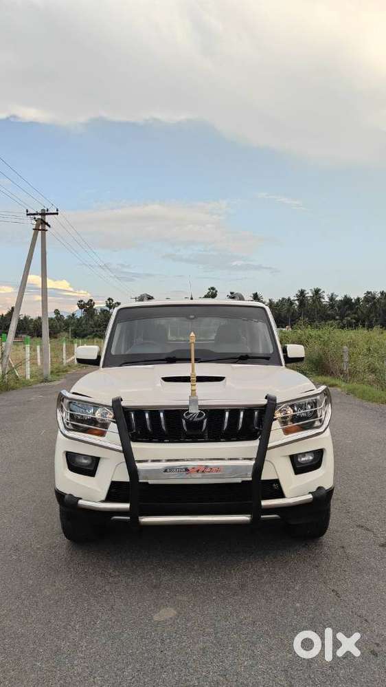 Mahindra Scorpio S10, 2015, Diesel