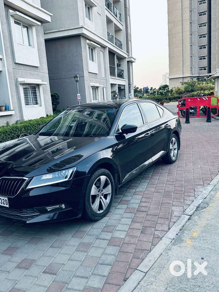 Skoda Superb Style 1.8 Tsi At, 2016, Petrol