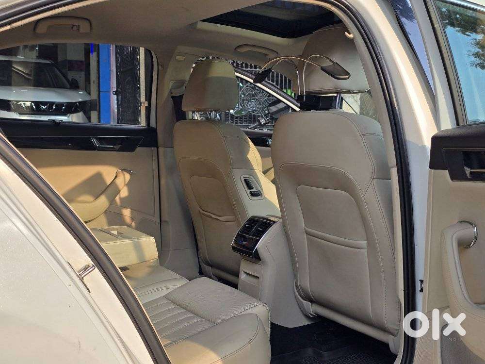 Skoda Superb 2.0 Tsi At L&k, 2021, Petrol
