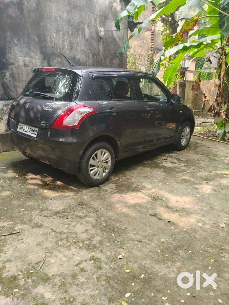 Maruti Suzuki Swift 2016