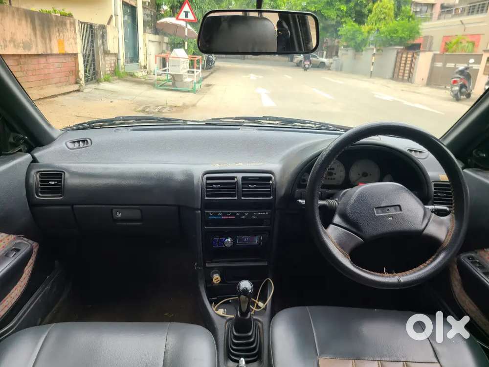 Maruti Suzuki Esteem Vxi 2005