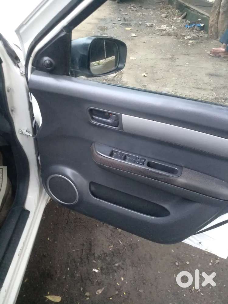 Swift Dzire Vdi  2012 Paper Ok 2027 Exchange With Automatic Gear Car