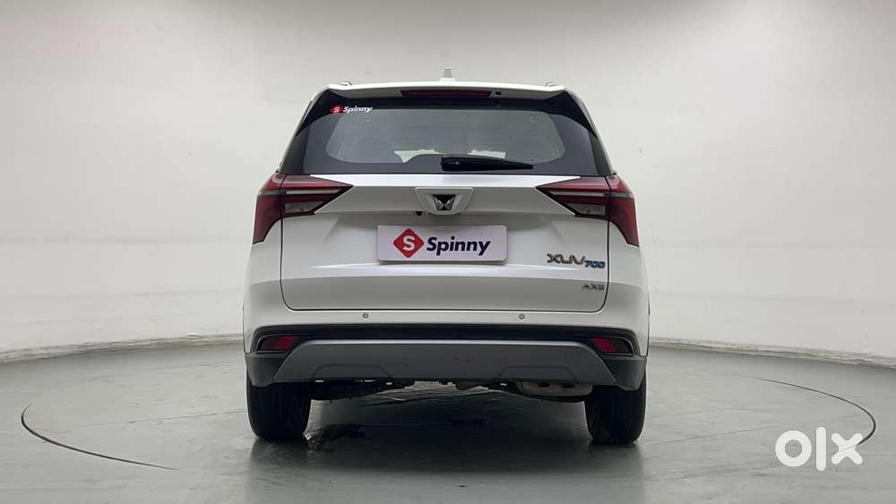Mahindra Xuv700 2.0 Ax 5 Petrol At Str, 2022, Petrol