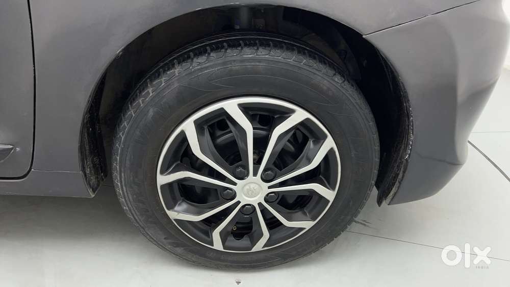 Maruti Suzuki Baleno Delta, 2017, Petrol