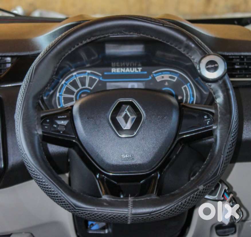 Renault Triber Rxt, 2022, Petrol