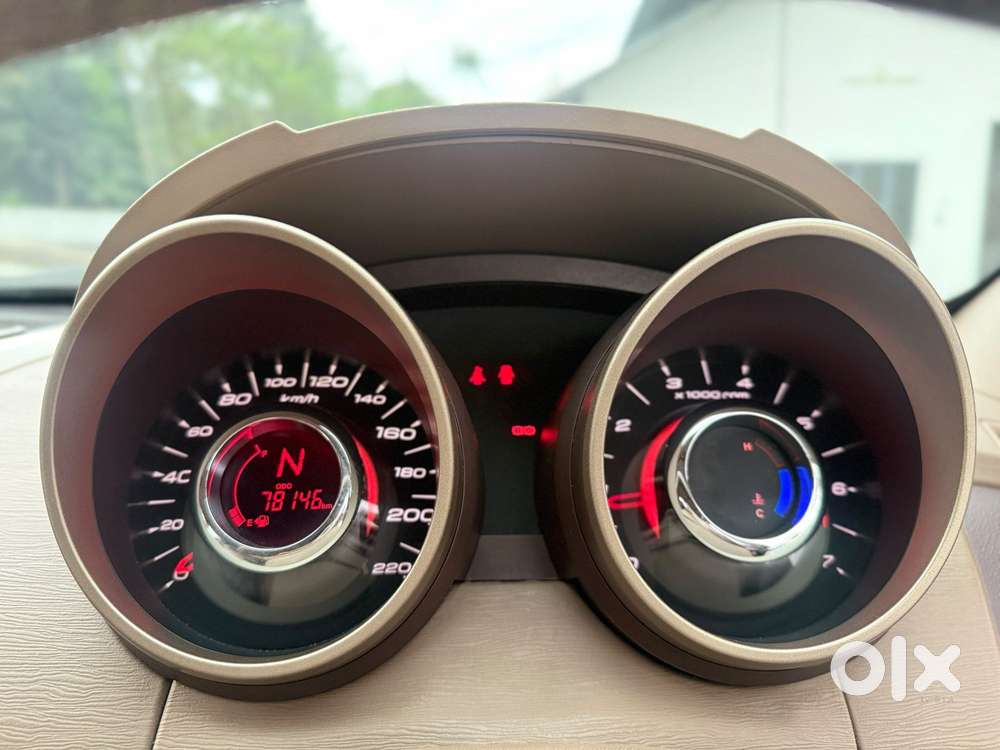 Mahindra Xuv500 W8, 2014, Diesel