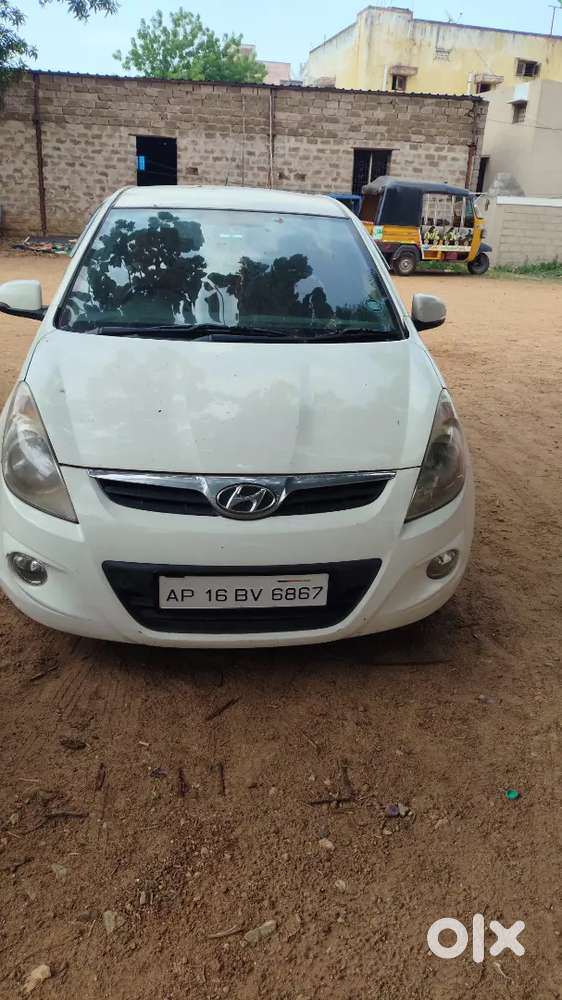 Hyundai I20 Diesel Manual 2012