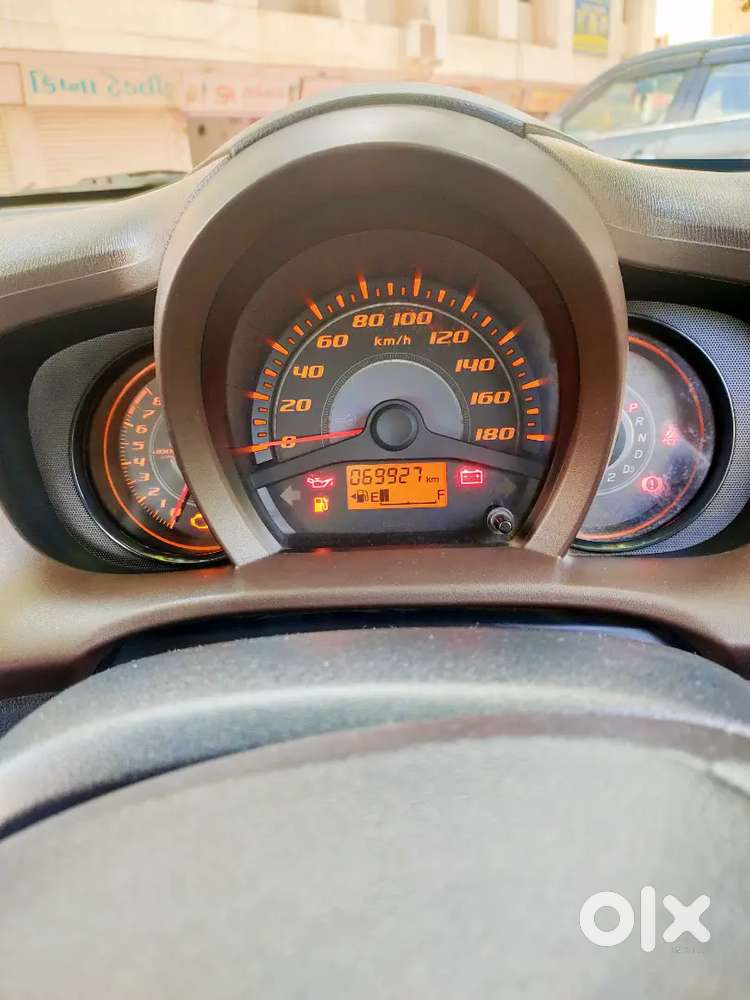 Ladies Driving.
Honda Amaze 2013 Cng & Hybrids Well Maintained