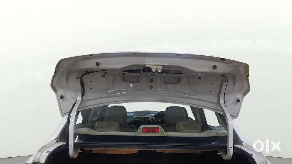 Maruti Suzuki Swift Dzire Zxi 1.2, 2017, Petrol