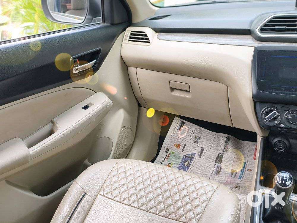 Maruti Suzuki Swift Dzire Vxi Optional, 2022, Petrol