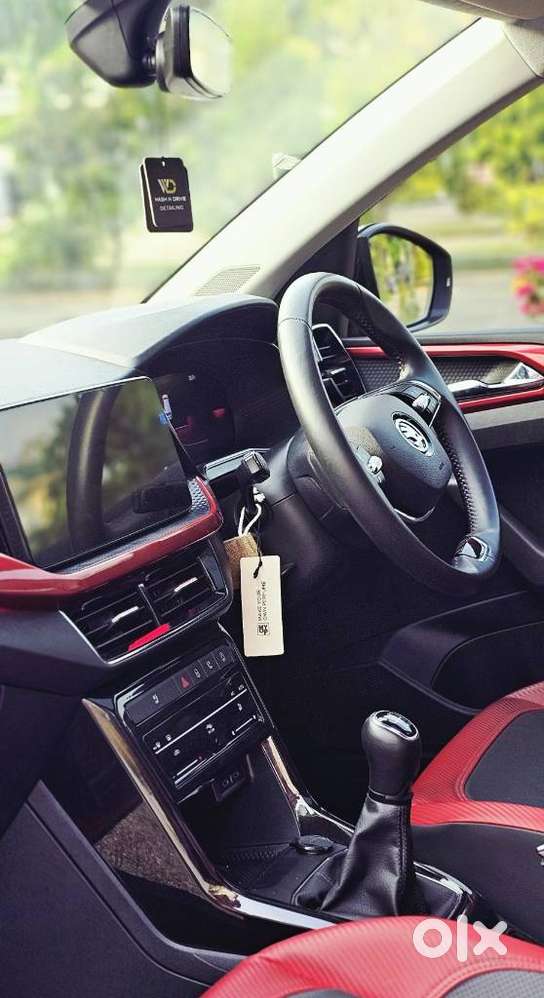 Skoda Kushaq Monte Carlo 1.0l Tsi Mt, 2024, Petrol