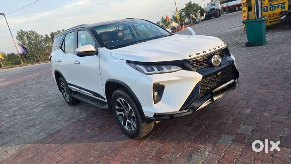 Toyota Fortuner Legender 4x2 At 2.8, 2025, Diesel