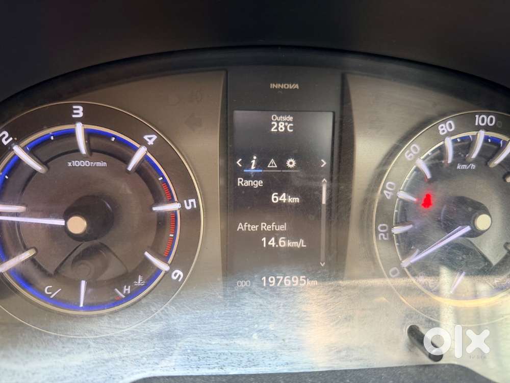 Toyota Innova Crysta 2018 Diesel Well Maintained