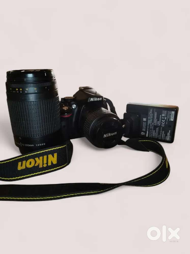 Nikon D5200 DSLR Camera with Dual Lens Kit (18-55mm 70-300mm