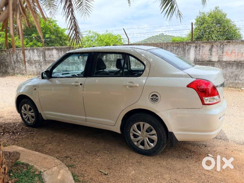 Maruti Suzuki Swift Dzire Vdi Optional, 2013, Diesel