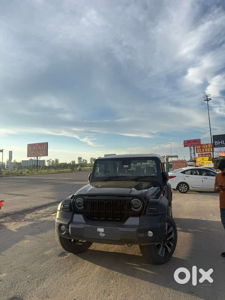 Mahindra Thar Roxx 2025 Diesel (fancy Number 6900)