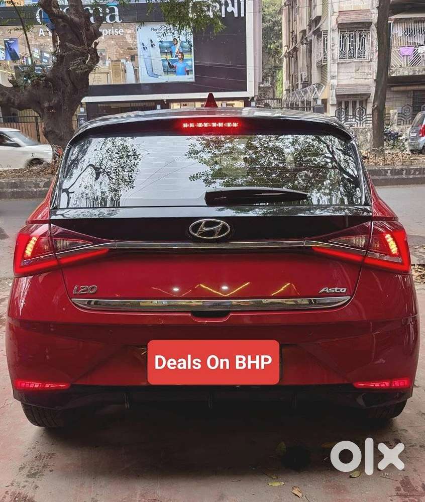 Hyundai I20 Asta (o) 1.2 Mt Dual Tone, 2023, Petrol