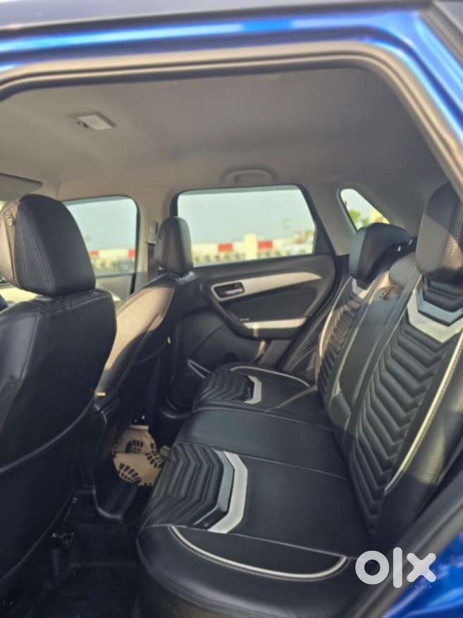 Maruti Suzuki Brezza 1.5 Zxi Plus Smart Hybrid, 2021, Petrol