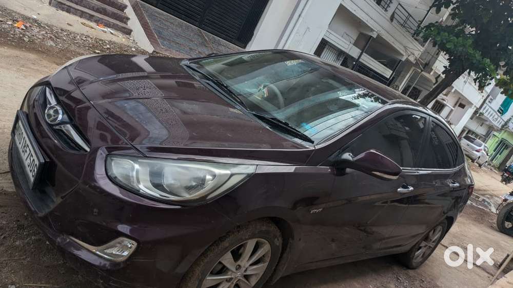 Hyundai Verna Petrol 2013