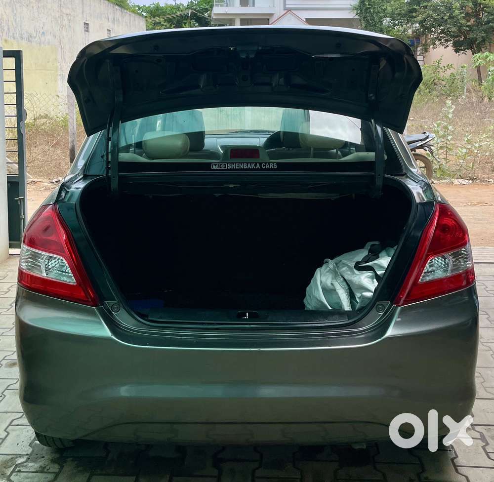 Maruti Suzuki Swift Dzire 1.2 Vxi Bsiv, 2015, Petrol