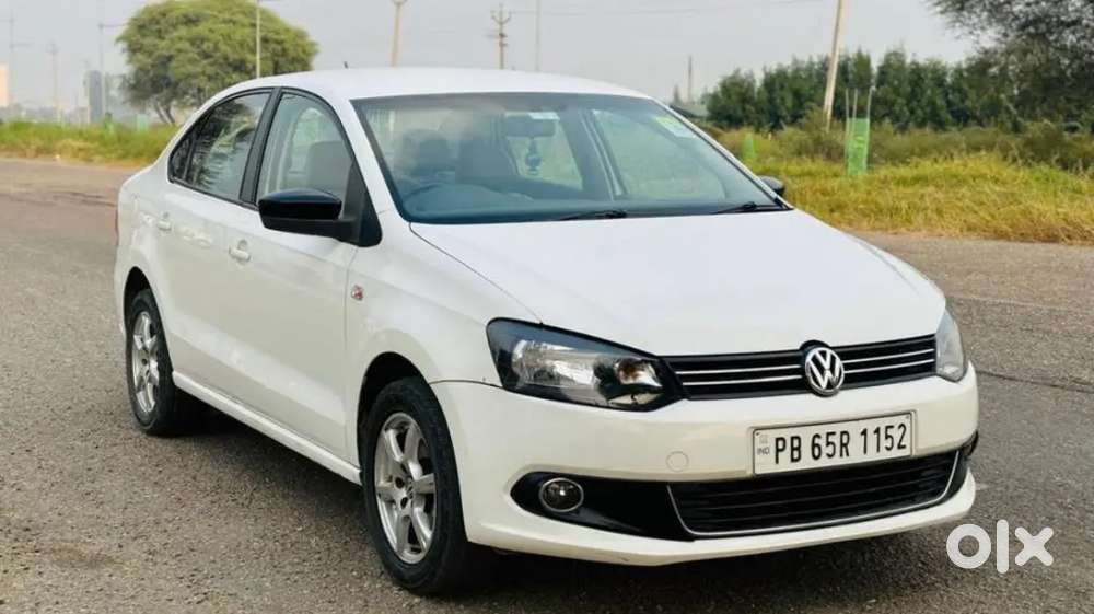 Volkswagen Vento Petrol Highline 2012