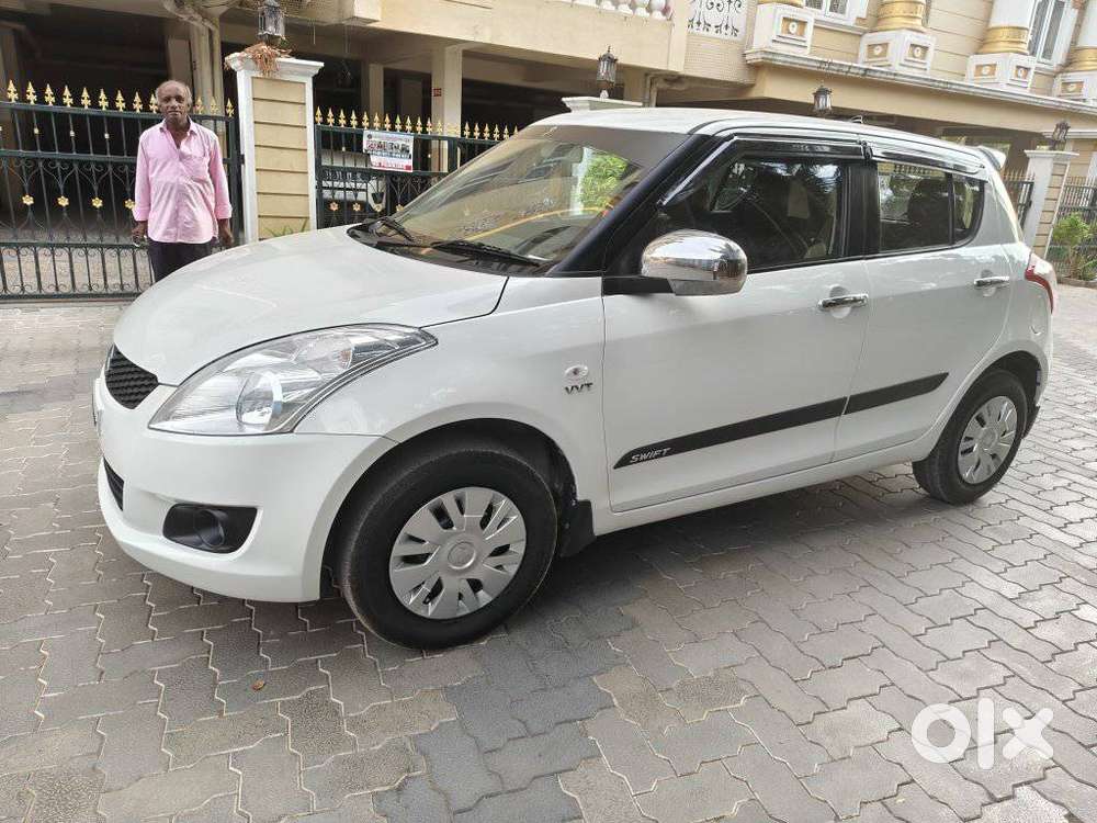 Maruti Suzuki Swift 2011-2014 Lxi, 2012, Petrol